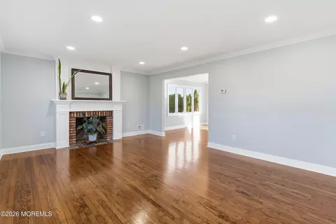 14 Koosman Dr, Leonardo, NJ 07737 photo 7