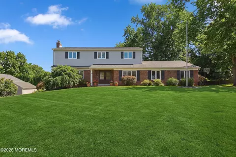 14 Koosman Dr, Leonardo, NJ 07737