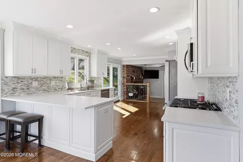 14 Koosman Dr, Leonardo, NJ 07737 photo 14