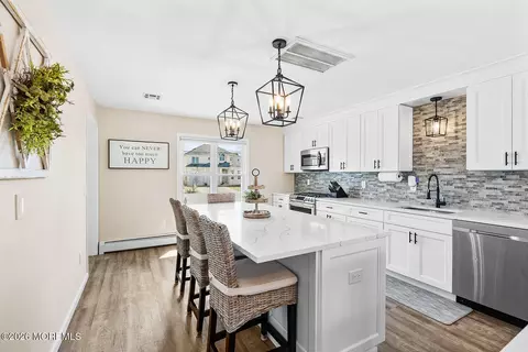 Kitchen - 70 E Coral Dr, Brick, NJ 08723 photo 4 of 4