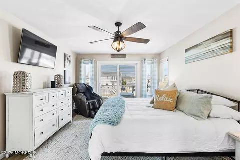 Bedroom - 70 E Coral Dr, Brick, NJ 08723 photo 2 of 7