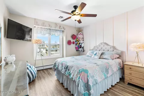Bedroom - 70 E Coral Dr, Brick, NJ 08723 photo 4 of 7