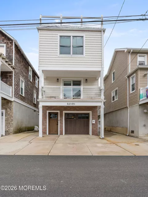 11 Center St, Sea Bright, NJ 07760