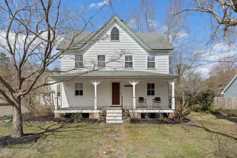 52 Littleworth Rd, Manahawkin, NJ 08050