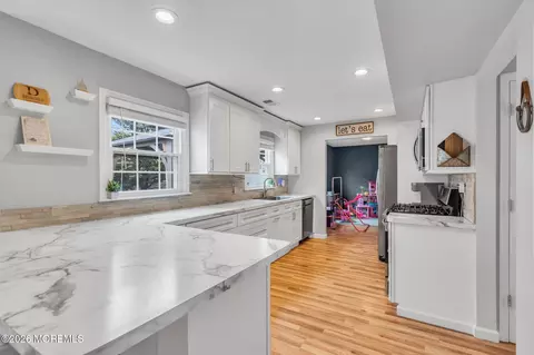 Kitchen - 24 Eric Dr, Howell, NJ 07731 photo 5 of 6