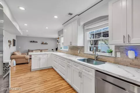 Kitchen - 24 Eric Dr, Howell, NJ 07731 photo 1 of 6