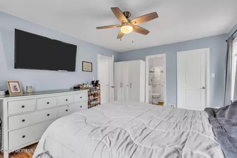 Bedroom - 24 Eric Dr, Howell, NJ 07731 photo 5 of 6