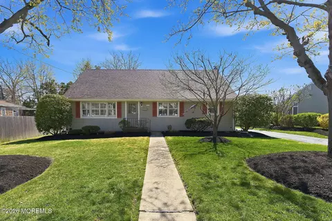 1103 Mohegan Rd, Manasquan, NJ 08736
