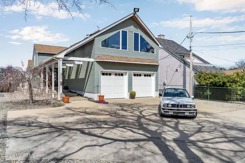 354 Mantoloking Rd, Brick, NJ 08723