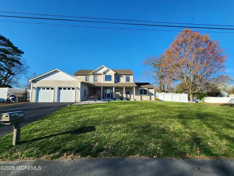 820 Elwood St, Forked River, NJ 08731