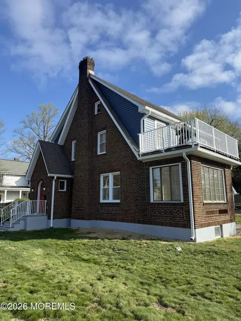 310 Branch Ave, Little Silver, NJ 07739