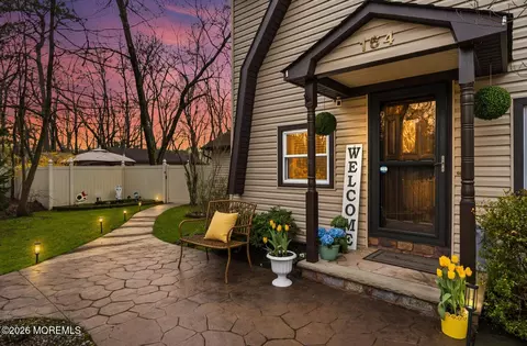 164 W 3rd St, Howell, NJ 07731