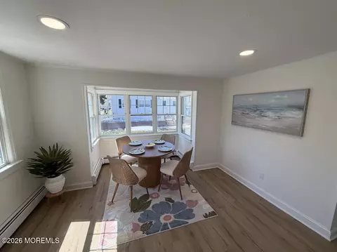 137 Inskip Ave, Ocean Grove, NJ 07756