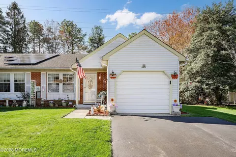 144 B Sunset Rd #60, Whiting, NJ 08759