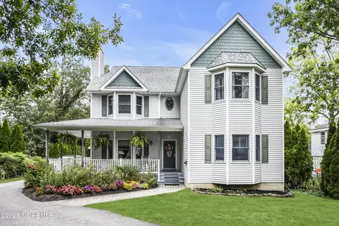 802 Washington St, Toms River, NJ 08753
