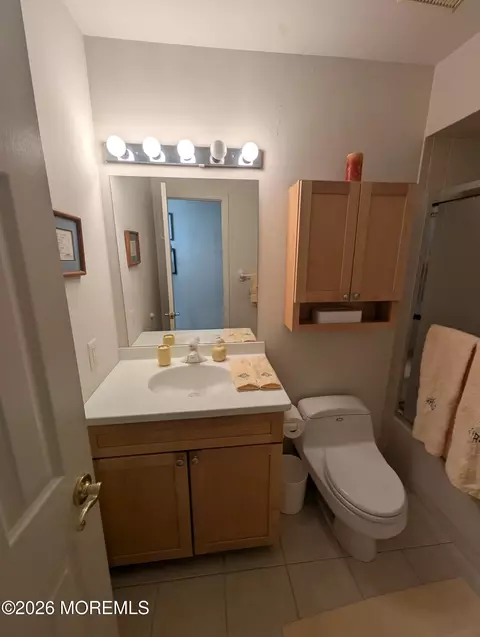 Bath - 89 Maple Dr, Spring Lake Heights, NJ 07762 photo 2 of 2