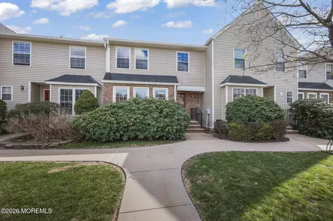 103 Bedford Pl, Morganville, NJ 07751