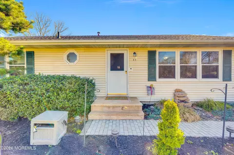 Exterior - 31 Titanic Rd, Forked River, NJ 08731 photo 1 of 7