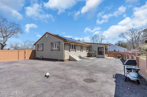 Exterior - 137 Sunset Dr, Forked River, NJ 08731 photo 2 of 2