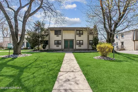 500 Cliffwood Ave #D13, Matawan, NJ 07747