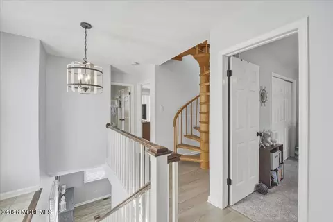 Entry Way - 351 Harbor Vw #51, Forked River, NJ 08731 photo 6 of 9