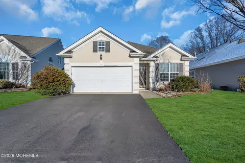 19 Turnbridge Ct, Jackson, NJ 08527