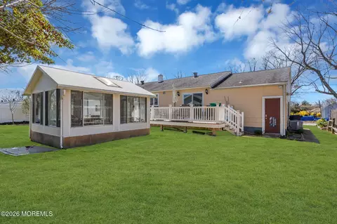 Exterior - 601 Midstreams Rd, Brick, NJ 08724 photo 3 of 14