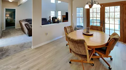 Dining - 33 Mill Pond Rd, Jackson, NJ 08527 photo 6 of 7