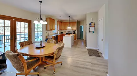 Dining - 33 Mill Pond Rd, Jackson, NJ 08527 photo 7 of 7