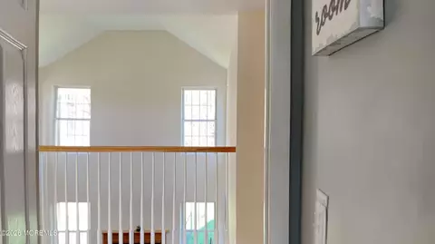 Entry Way - 33 Mill Pond Rd, Jackson, NJ 08527 photo 6 of 6