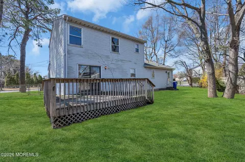 Exterior - 251 Pine Tree Dr, Brick, NJ 08723 photo 6 of 8