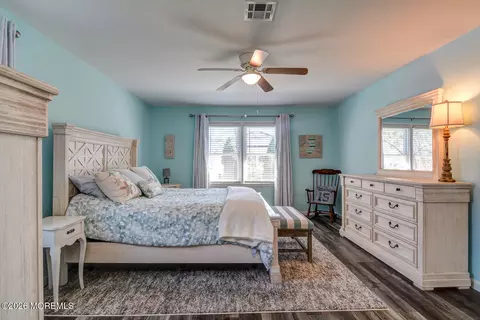 Bedroom - 4 Eric Ct, Brick, NJ 08723 photo 2 of 3