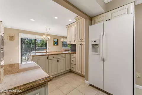Kitchen - 179 Docare Rd, Jackson, NJ 08527 photo 1 of 7