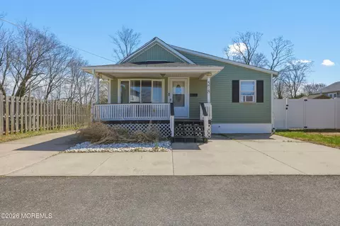 578 High St, Long Branch, NJ 07740