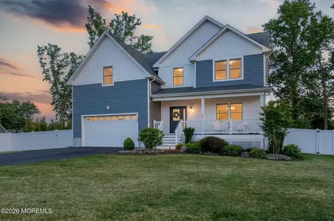 312 Elm Ct, Brick, NJ 08723