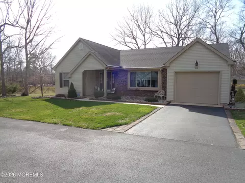46 Morning Glory Ln, Whiting, NJ 08759