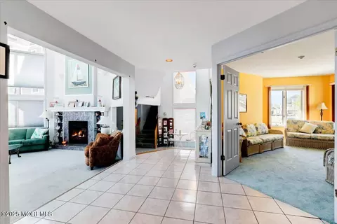 Entry Way - 1207 Capstan Dr, Forked River, NJ 08731 photo 3 of 12