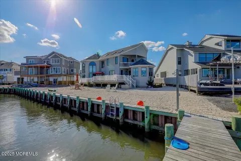 Exterior - 1207 Capstan Dr, Forked River, NJ 08731 photo 11 of 13