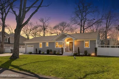 1146 Kenton Dr, Toms River, NJ 08753