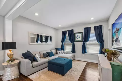 Living - 149 Berkeley Dr, Brick, NJ 08724 photo 1 of 1