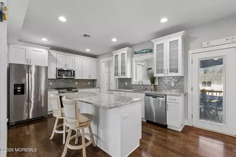 Kitchen - 149 Berkeley Dr, Brick, NJ 08724 photo 1 of 2