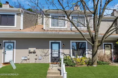 515 Sandra Pl, Brick, NJ 08724