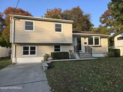 1125 Interlaken Ave, Ocean, NJ 07712