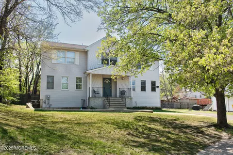 1150 Buckwald Ct, Lakewood, NJ 08701