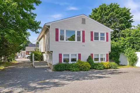 471 Woodpark Dr, Brick, NJ 08723