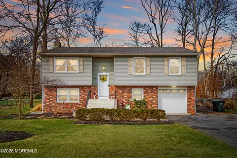 88 Evergreen Rd, New Egypt, NJ 08533