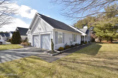2688 Lancaster Ln, Toms River, NJ 08755