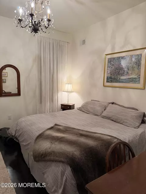 Bedroom - 72 Masters Dr, Monroe, NJ 08831 photo 2 of 2