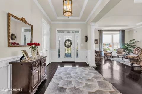 Entry Way - 72 Masters Dr, Monroe, NJ 08831 photo 1 of 3
