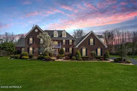 33 Great Bridge Rd, Freehold, NJ 07728